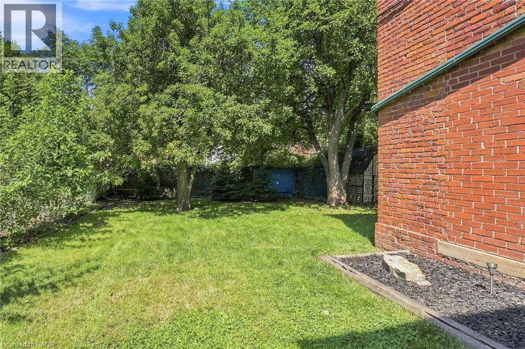 132 Emerald Street S, Hamilton, Ontario  L8N 2V5 - Photo 47 - 40853414