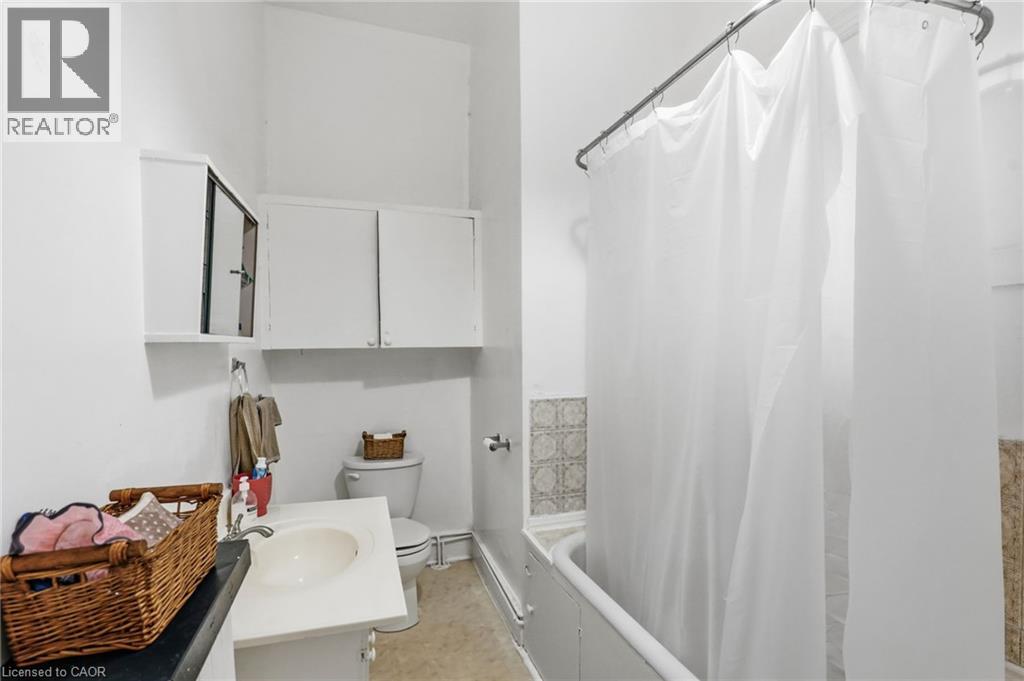 132 Emerald Street S, Hamilton, Ontario  L8N 2V5 - Photo 38 - 40852802