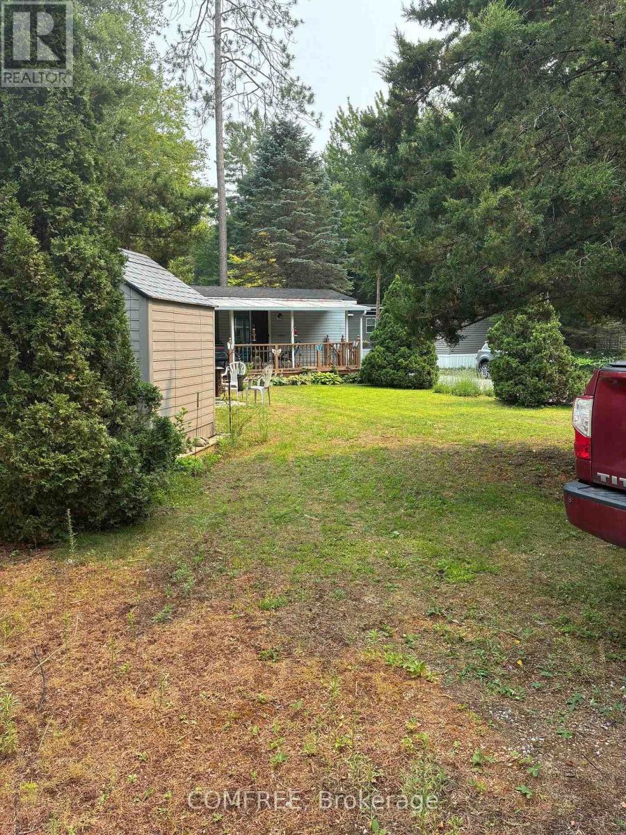 82 - 85 Theme Park Drive, Wasaga Beach, Ontario  L9Z 1X7 - Photo 21 - S13599130