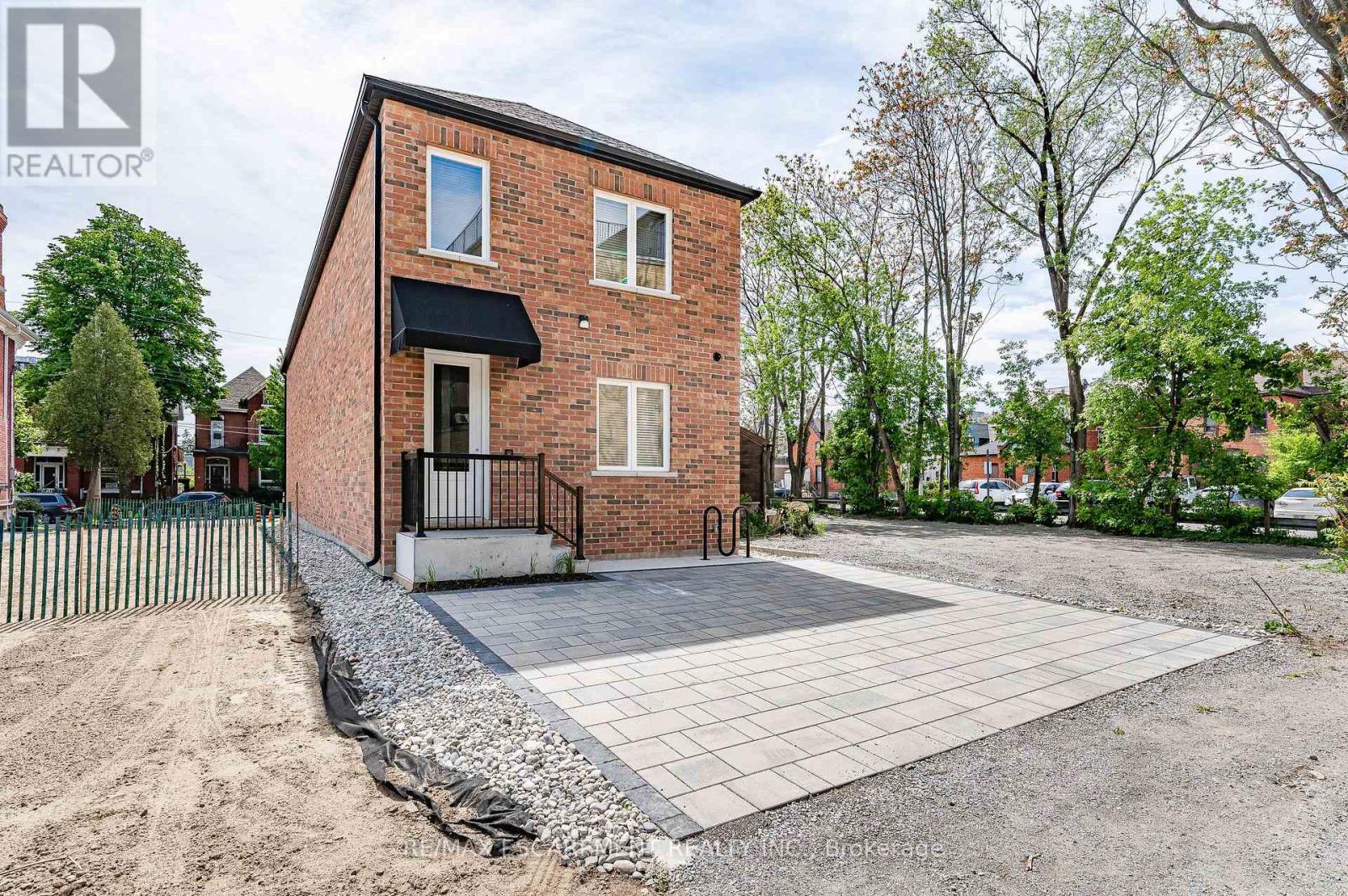 2a - 36 Grant Avenue, Hamilton (Landsdale), Ontario  L8N 2X5 - Photo 16 - X13663830