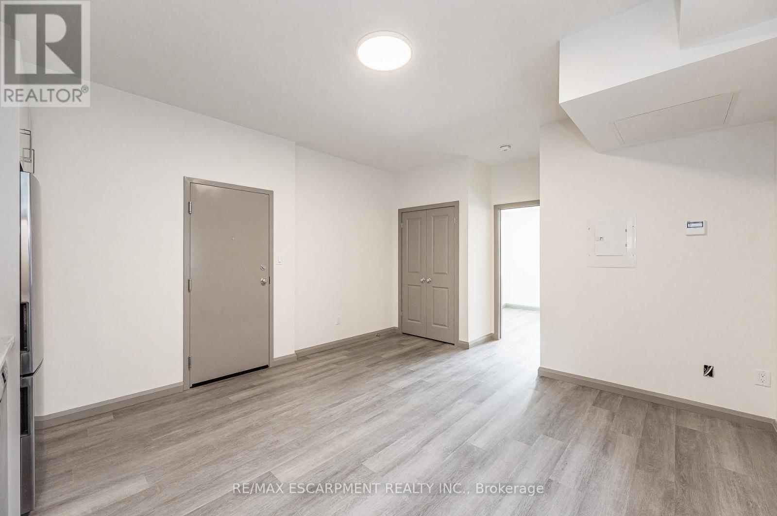 2a - 36 Grant Avenue, Hamilton (Landsdale), Ontario  L8N 2X5 - Photo 3 - X13663830