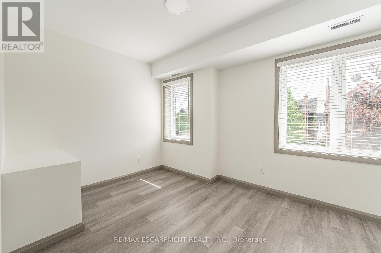 2a - 36 Grant Avenue, Hamilton (Landsdale), Ontario  L8N 2X5 - Photo 6 - X13663830