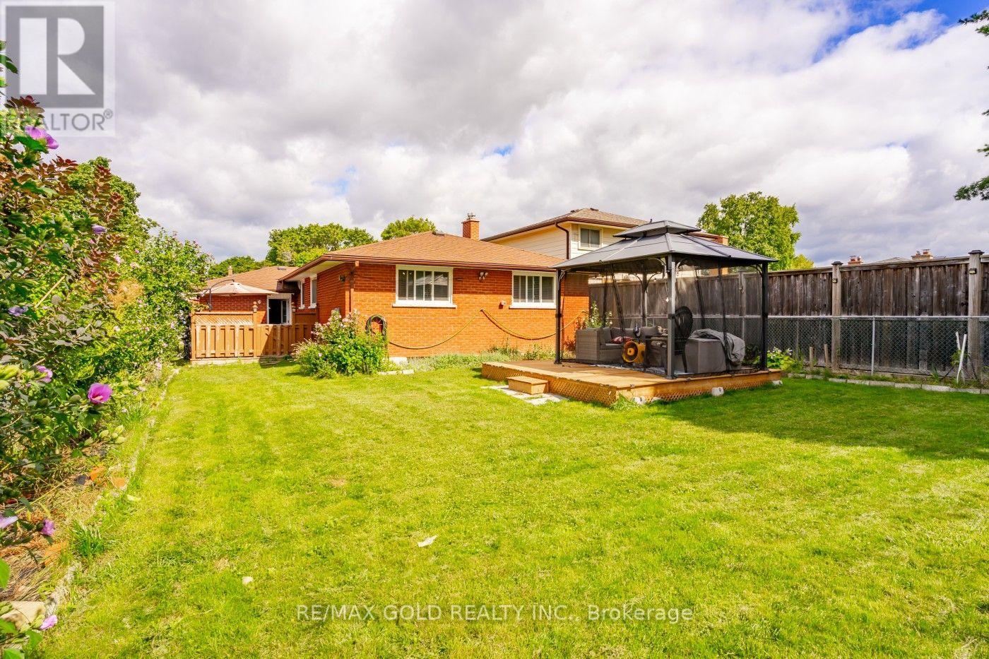55 Ramblewood Way, Kitchener, Ontario  N2N 1G8 - Photo 35 - X13663870