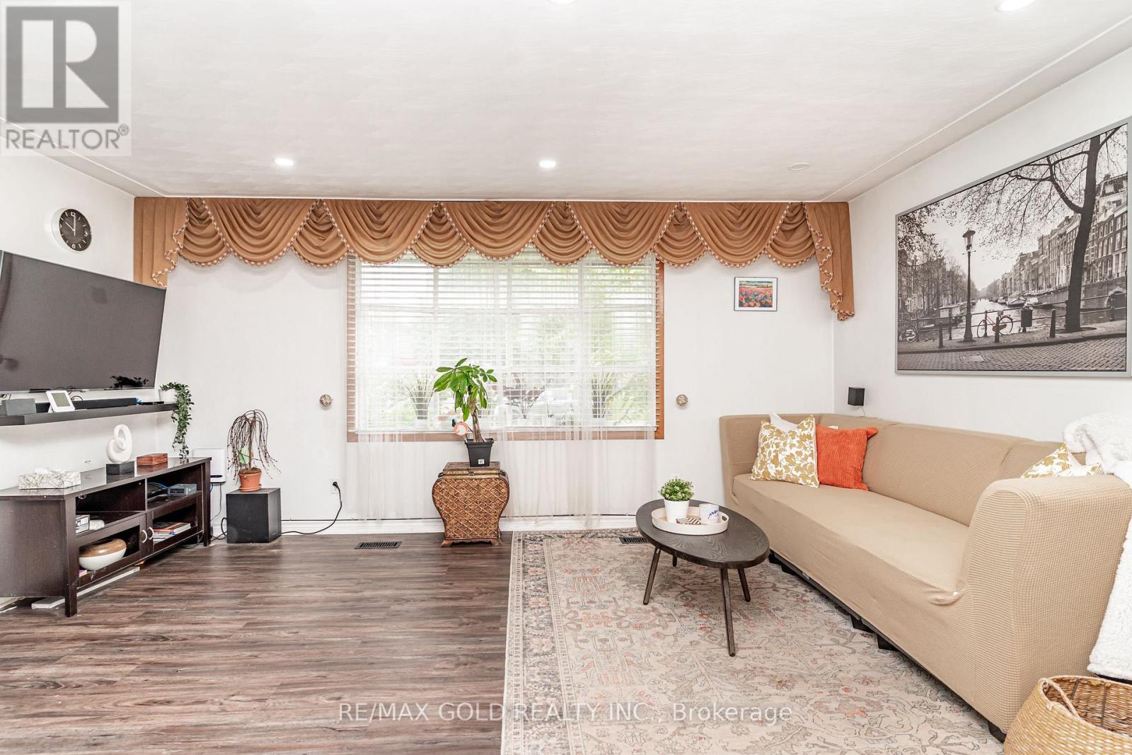 55 Ramblewood Way, Kitchener, Ontario  N2N 1G8 - Photo 7 - X13663870