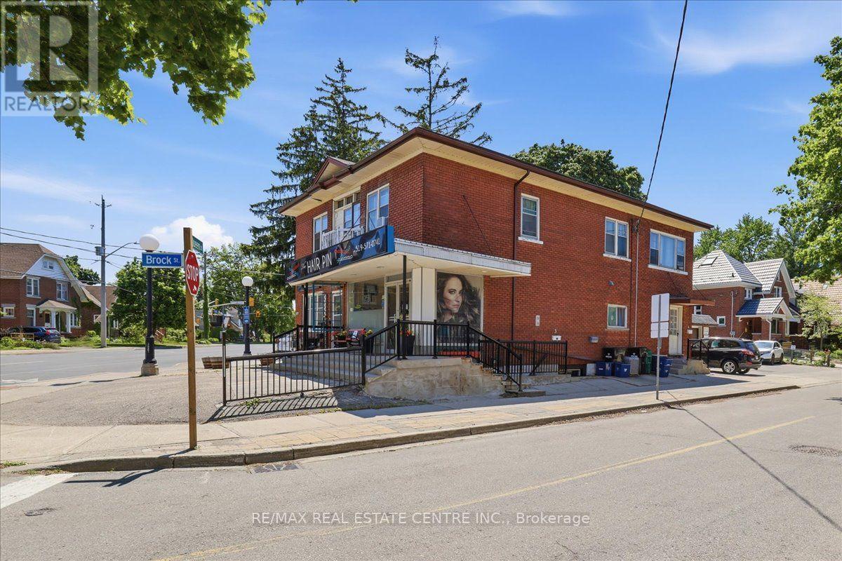 744 Queen Street S, Kitchener, Ontario  N2M 1A4 - Photo 3 - X13663876