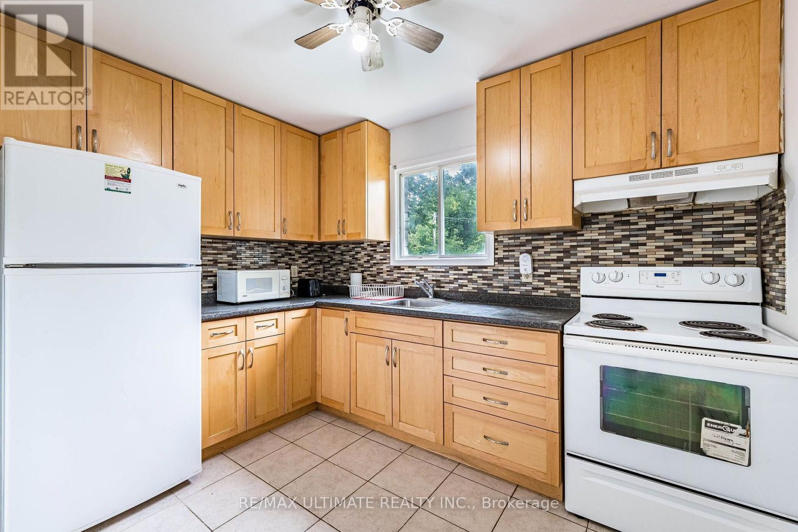 367 Holly Street N, Waterloo, Ontario N2L 4G2 - Photo 15 - X13663900