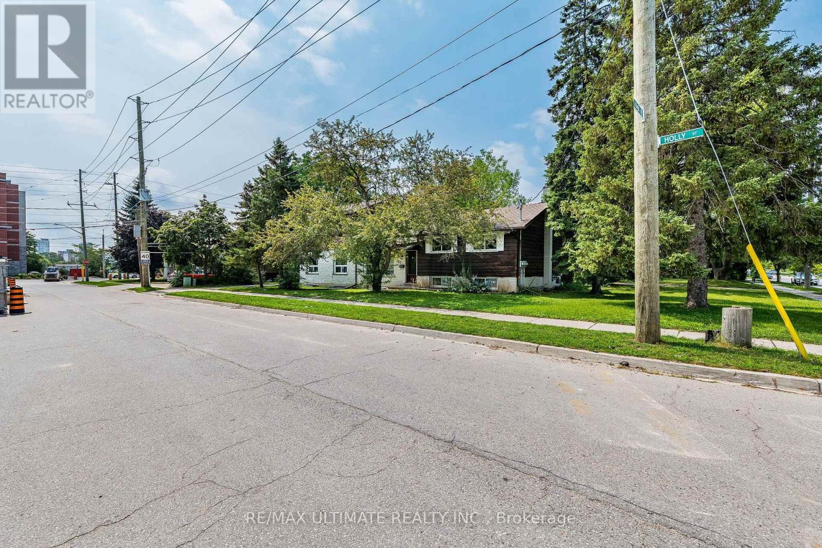 367 Holly Street N, Waterloo, Ontario N2L 4G2 - Photo 4 - X13663900