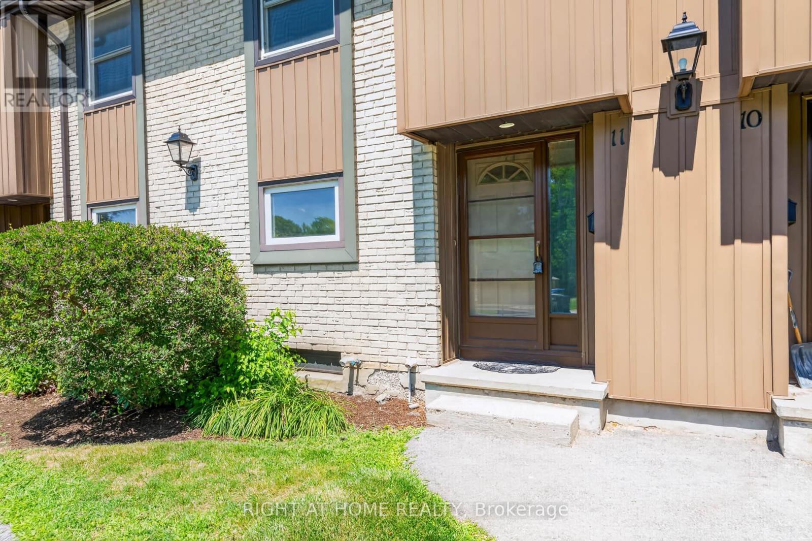 11 - 215 Glamis Road, Cambridge, Ontario  N1R 6V8 - Photo 5 - X13663978