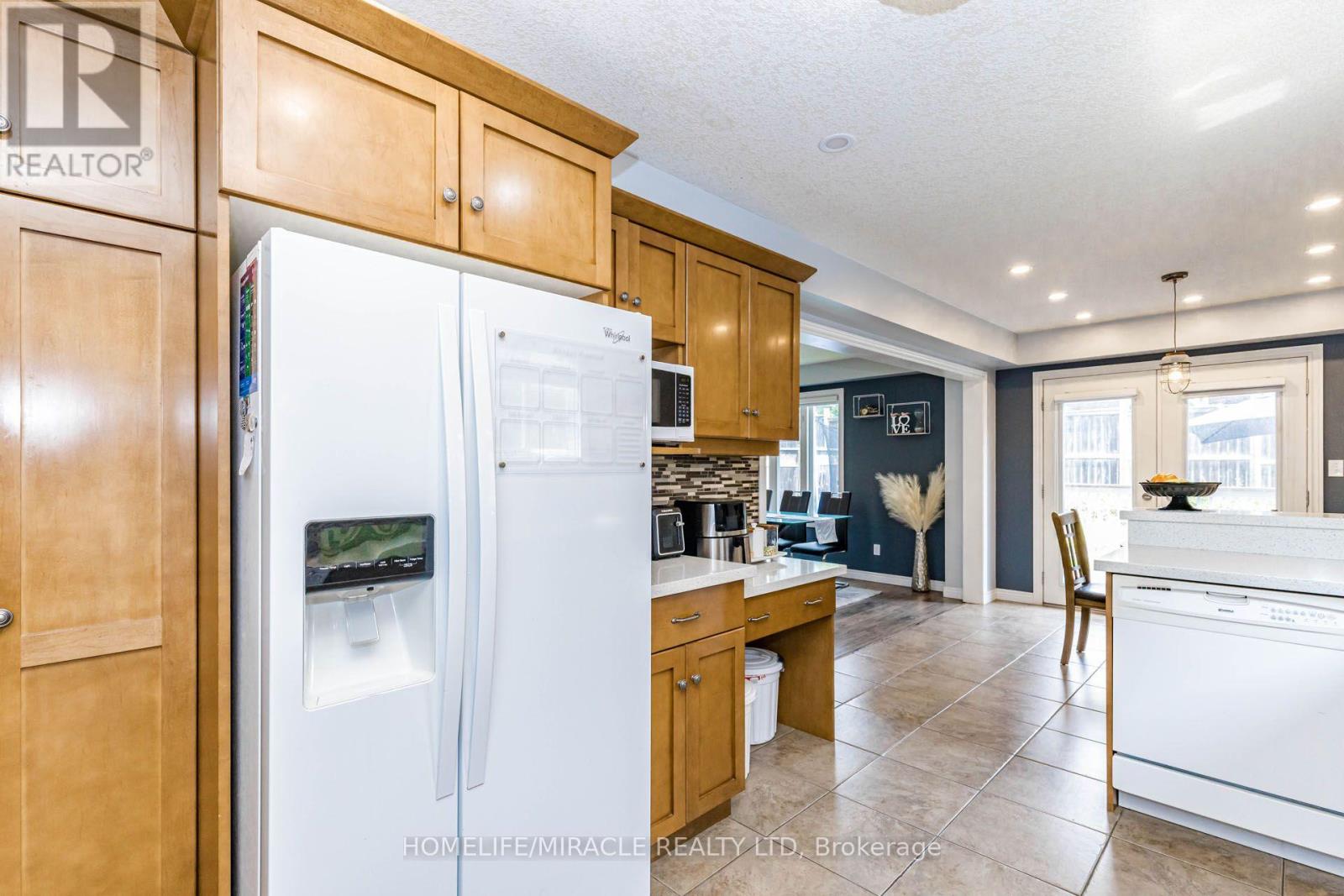 39 Washburn Drive, Guelph, Ontario  N1E 0B6 - Photo 18 - X13663982