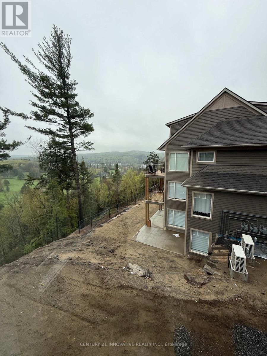 101 - 3 Tree Tops Lane, Huntsville, Ontario P1H 1A9 - Photo 1 - X13663988