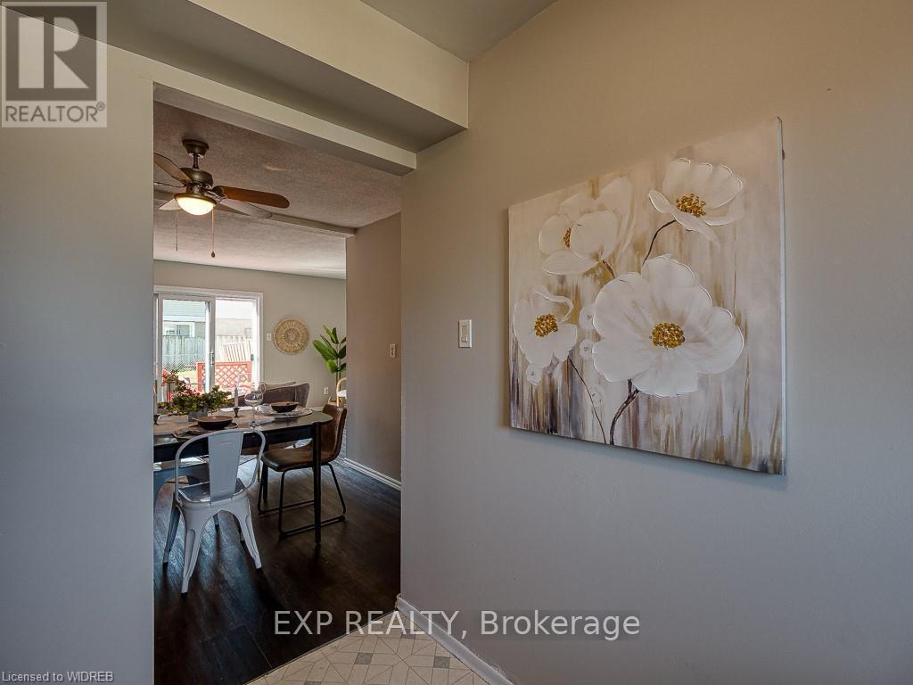 5 - 1060 Canfield Crescent, Woodstock, Ontario  N4S 8P3 - Photo 7 - X13664026