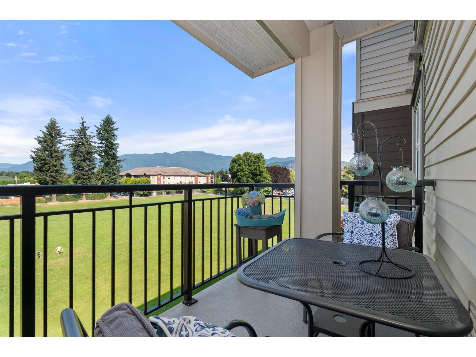 309 8955 Edward Street, Chilliwack Proper West, Chilliwack, British Columbia  V2P 4E2 - Photo 1 - R3146268