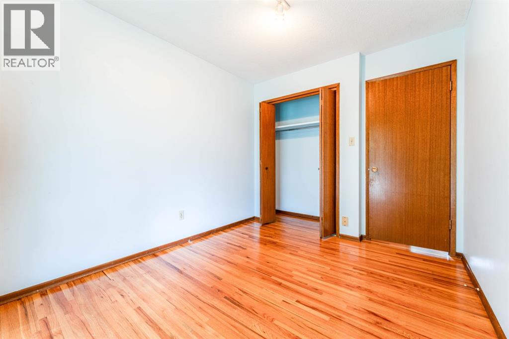 7511 Huntridge Crescent Ne, Calgary, Alberta  T2K 4C8 - Photo 18 - A2323516