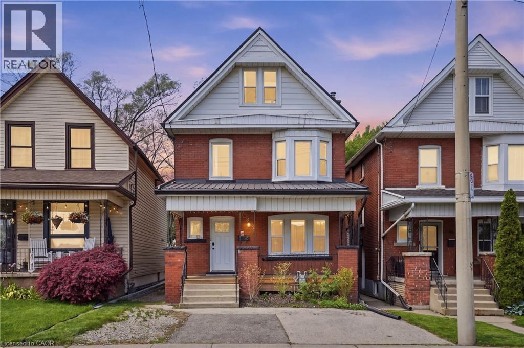 38 NORWAY Avenue, Hamilton, Ontario