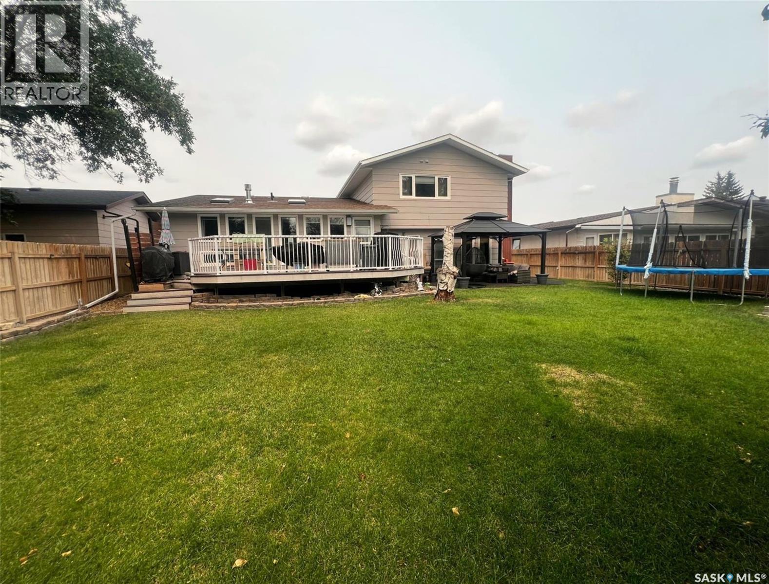 338 Battleford Trail, Swift Current, Saskatchewan  S9H 4A3 - Photo 36 - SK045248