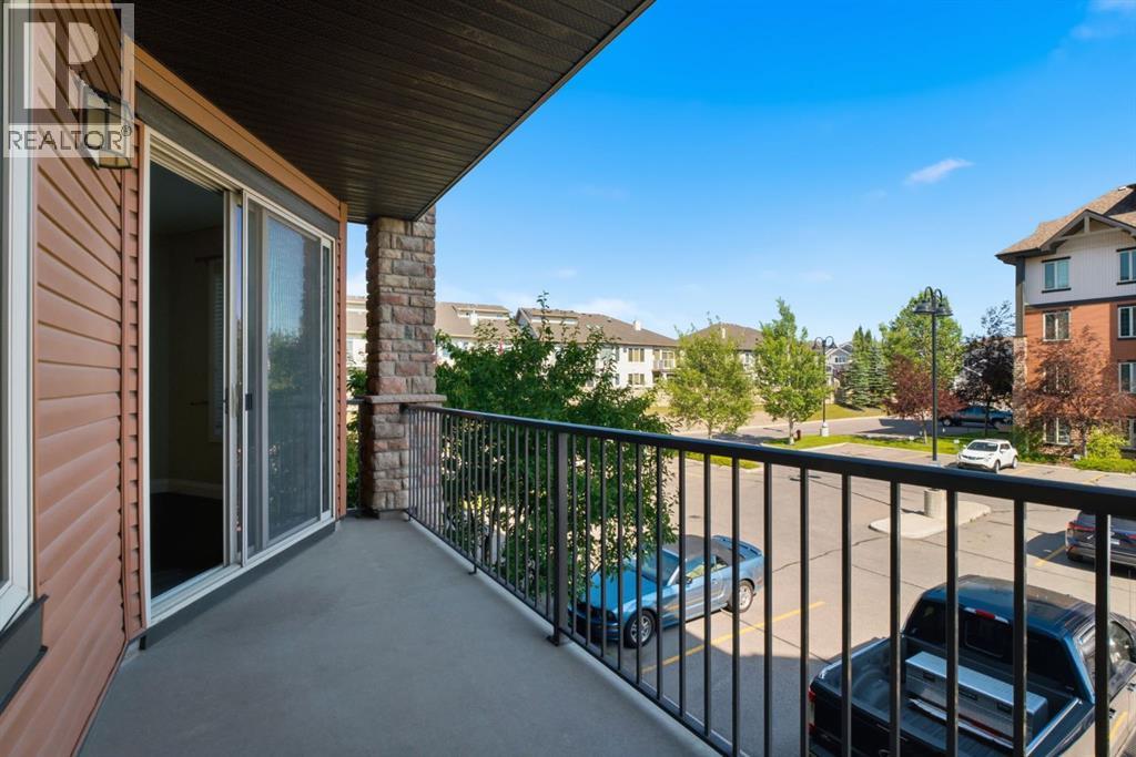 2208, 15 Sunset Square, Cochrane, Alberta  T4C 0E7 - Photo 21 - A2332094