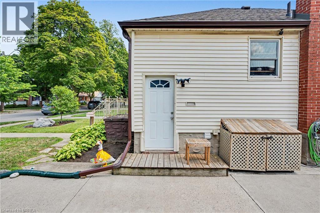 291 Sheridan Street, Brantford, Ontario  N3S 4R5 - Photo 25 - 40855109