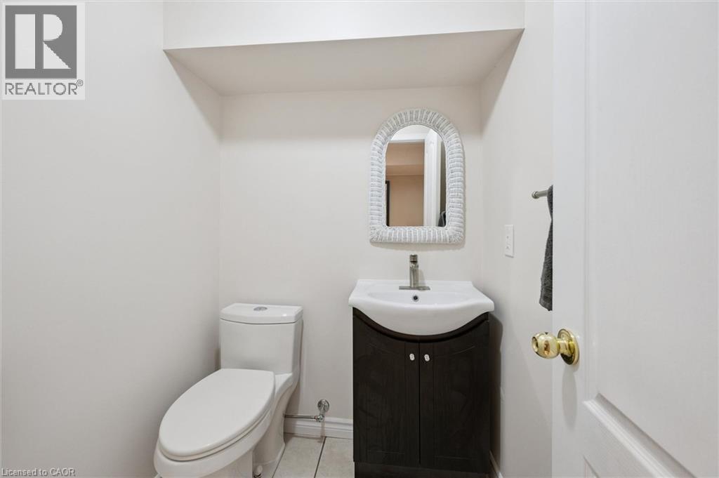 2 Keewatin Avenue, Kitchener, Ontario  N2B 3L5 - Photo 26 - 40852934