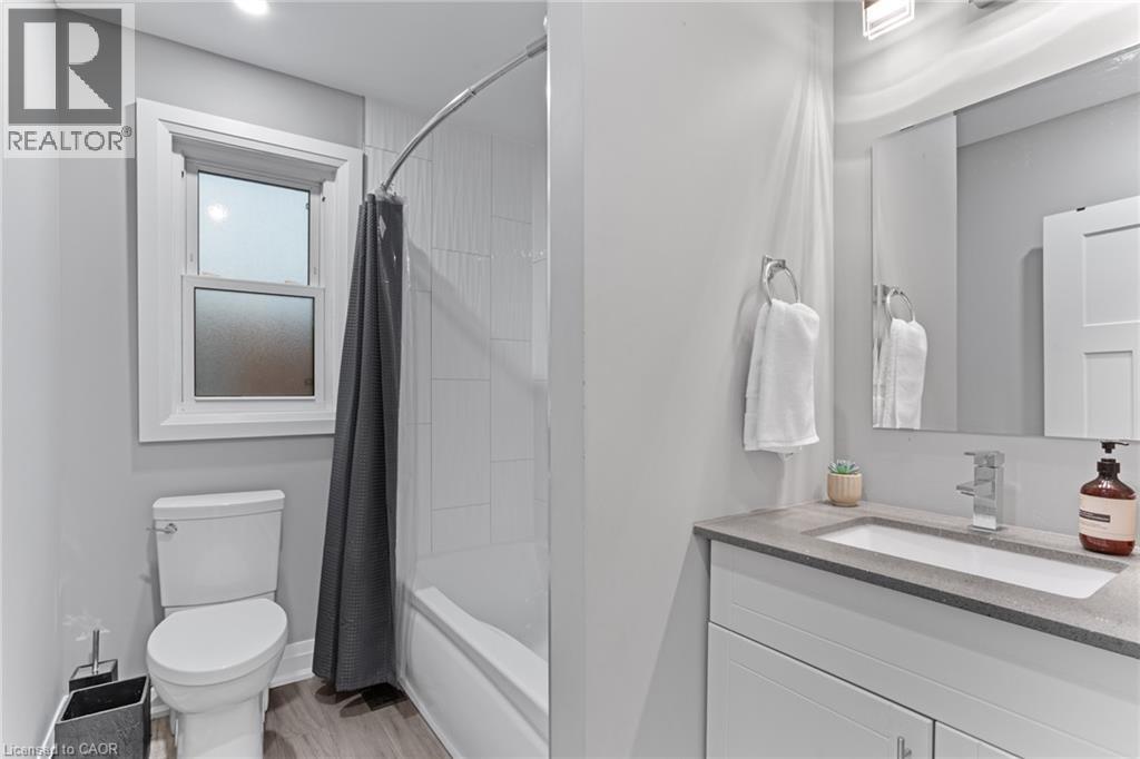 62 Randall Avenue, Stoney Creek, Ontario  L8G 2K9 - Photo 12 - 40854784