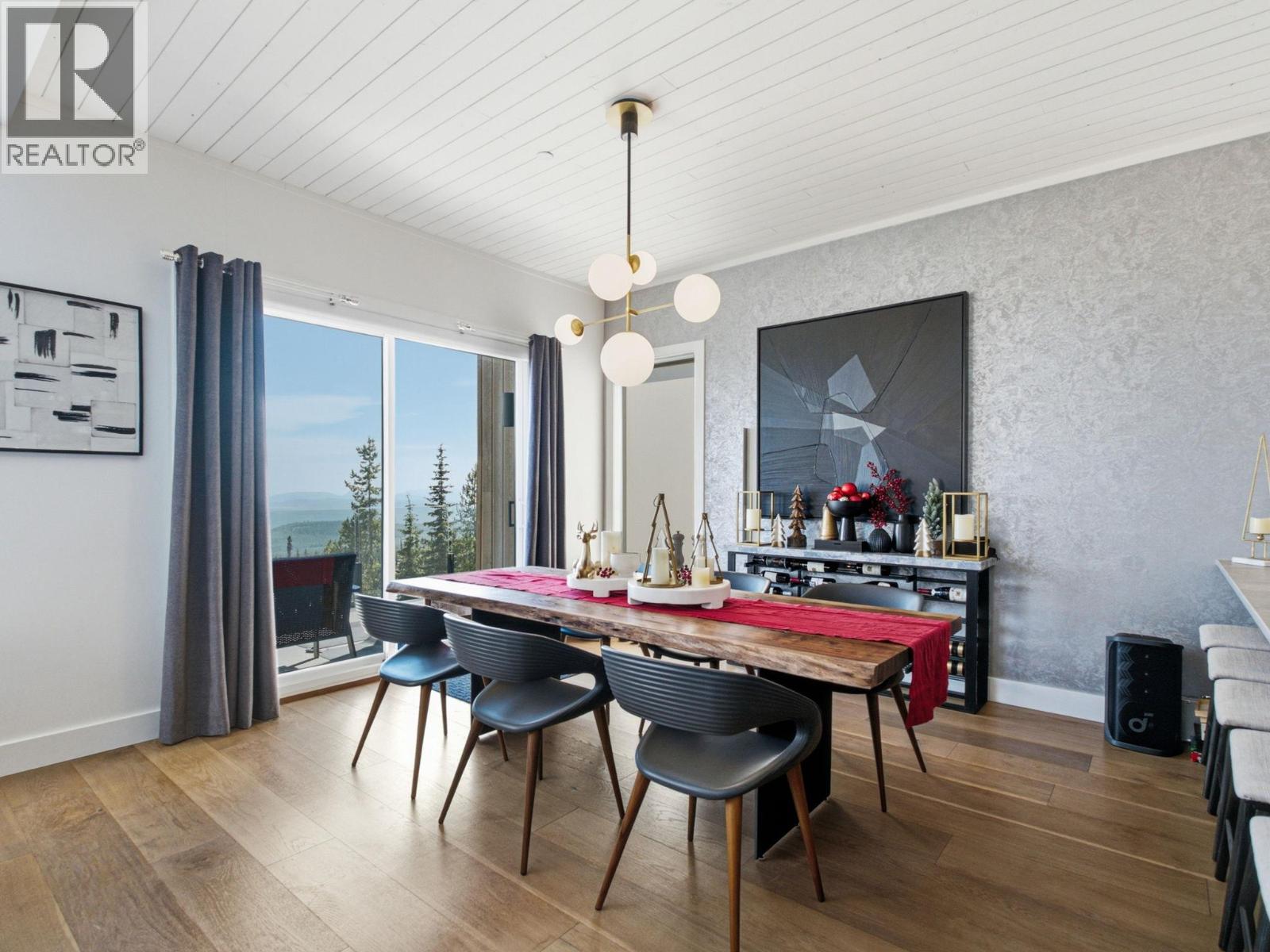 212 Feathertop Way, Big White, British Columbia  V1P 1T4 - Photo 8 - 10397399