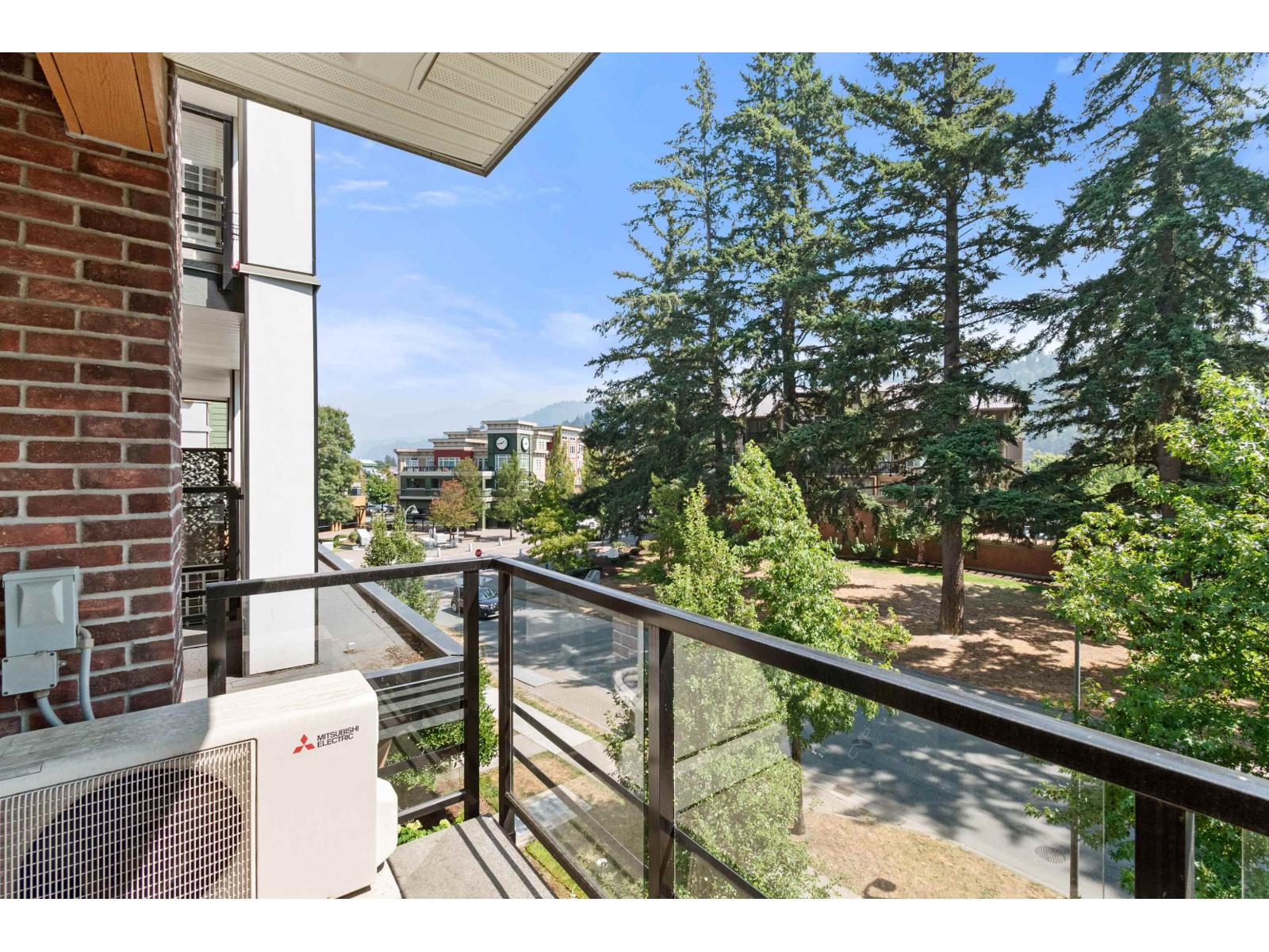 307 45510 Market Way, Garrison Crossing, Chilliwack, British Columbia  V2R 6E1 - Photo 14 - R3154204