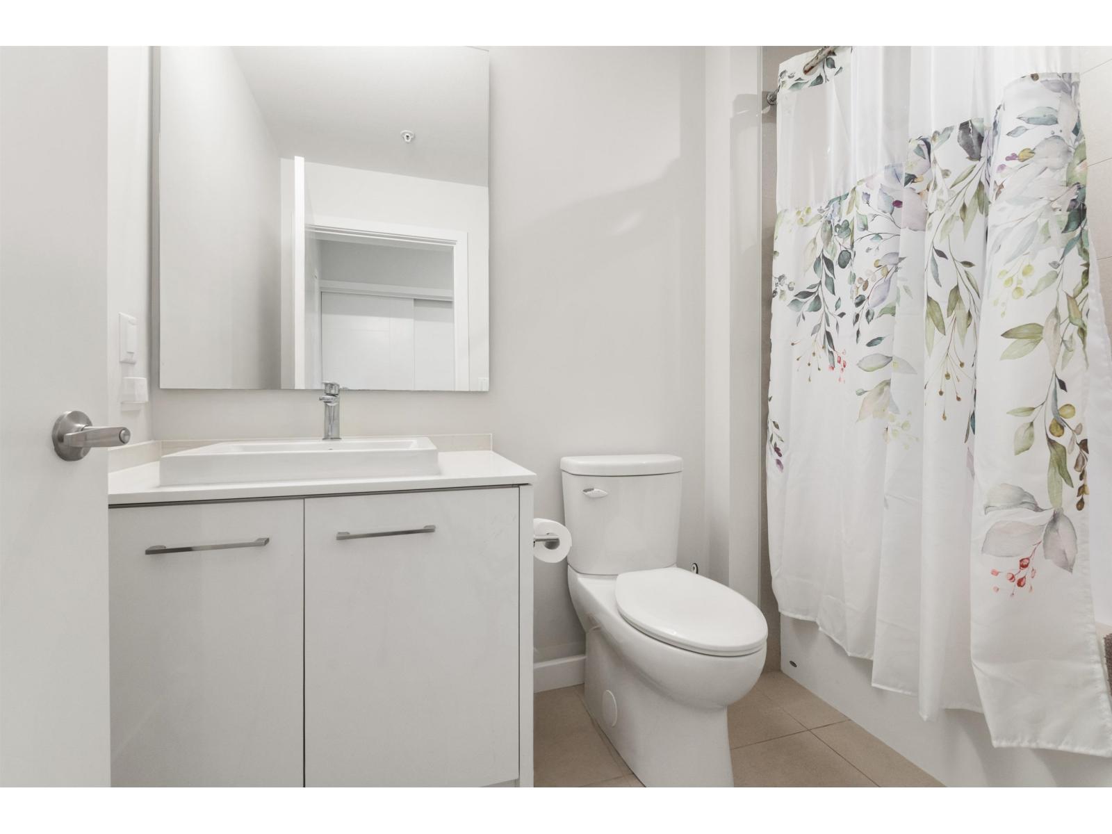 307 45510 Market Way, Garrison Crossing, Chilliwack, British Columbia  V2R 6E1 - Photo 12 - R3154204
