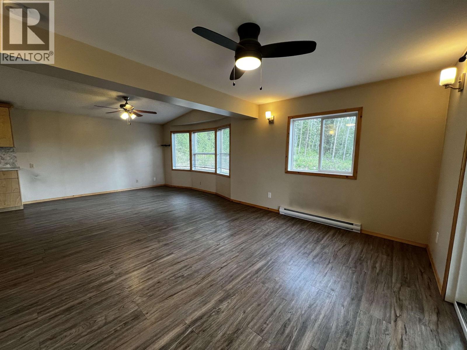 100 Schritt Crescent, Burns Lake, British Columbia  V0J 1E0 - Photo 8 - R3129993