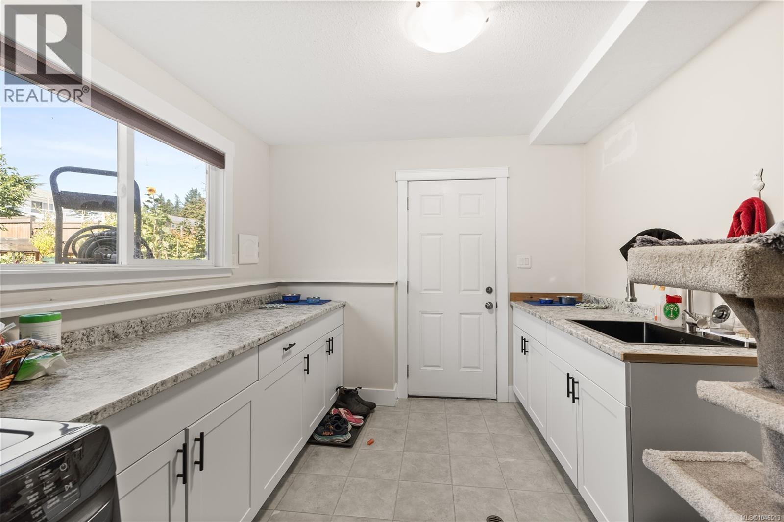 34 Mclean St, Campbell River, British Columbia  V9W 2L9 - Photo 34 - 1046513