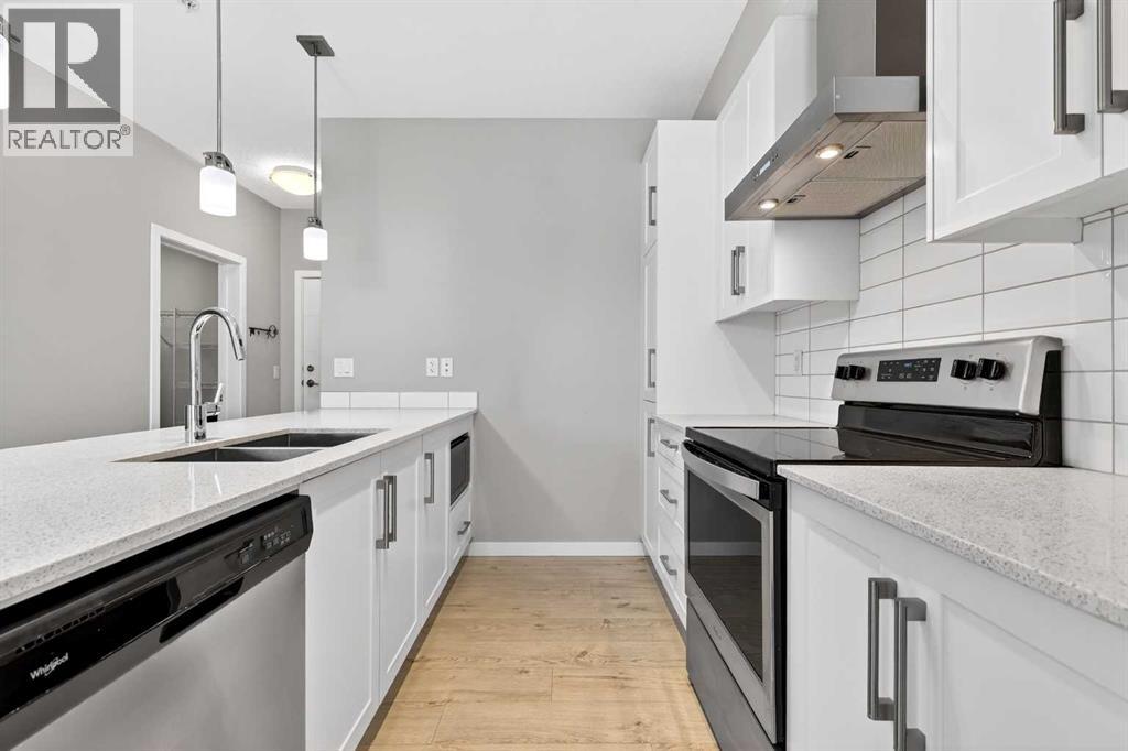 403, 122 Mahogany Centre Se, Calgary, Alberta  T3M 2Y1 - Photo 5 - A2313708