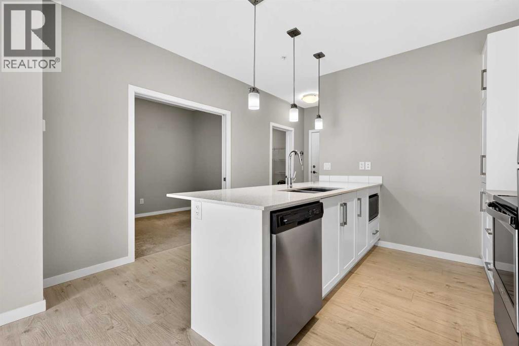 403, 122 Mahogany Centre Se, Calgary, Alberta  T3M 2Y1 - Photo 7 - A2313708
