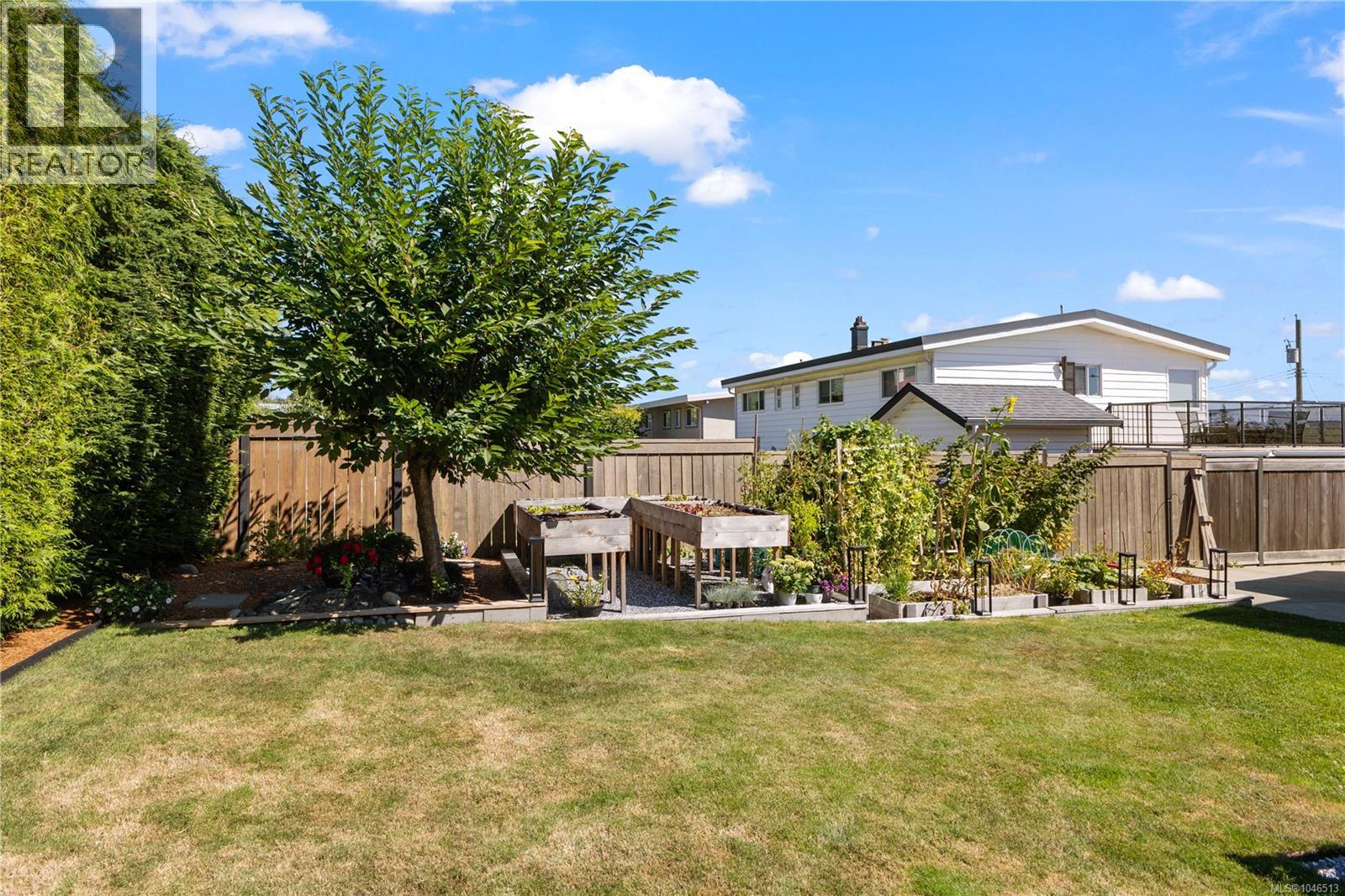 34 Mclean St, Campbell River, British Columbia  V9W 2L9 - Photo 43 - 1046513