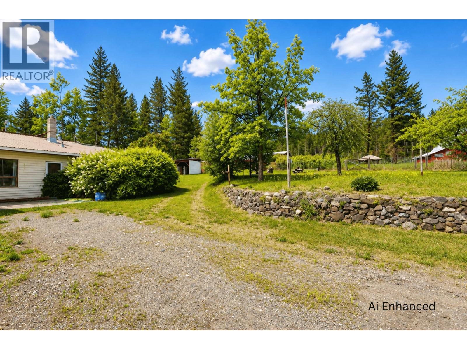 3797 Dodge Road, Lac La Hache, British Columbia  V0K 1T1 - Photo 18 - R3140534