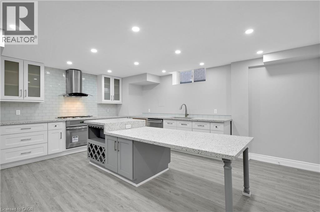 7 Riesling Court, Hamilton, Ontario  L8G 0B4 - Photo 40 - 40845832