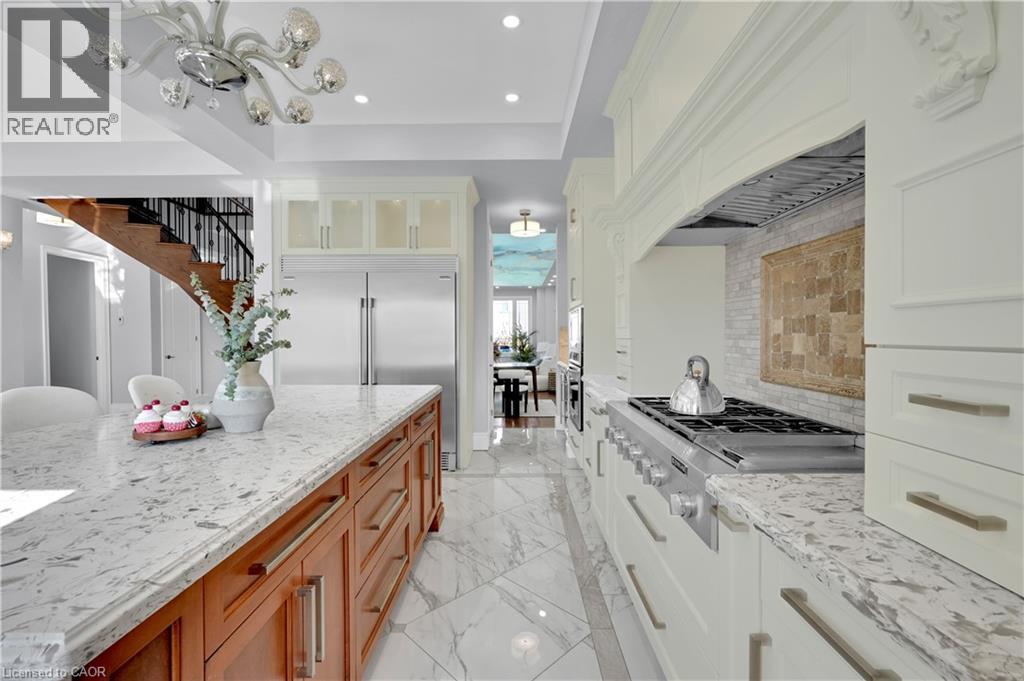 7 Riesling Court, Hamilton, Ontario  L8G 0B4 - Photo 15 - 40845832