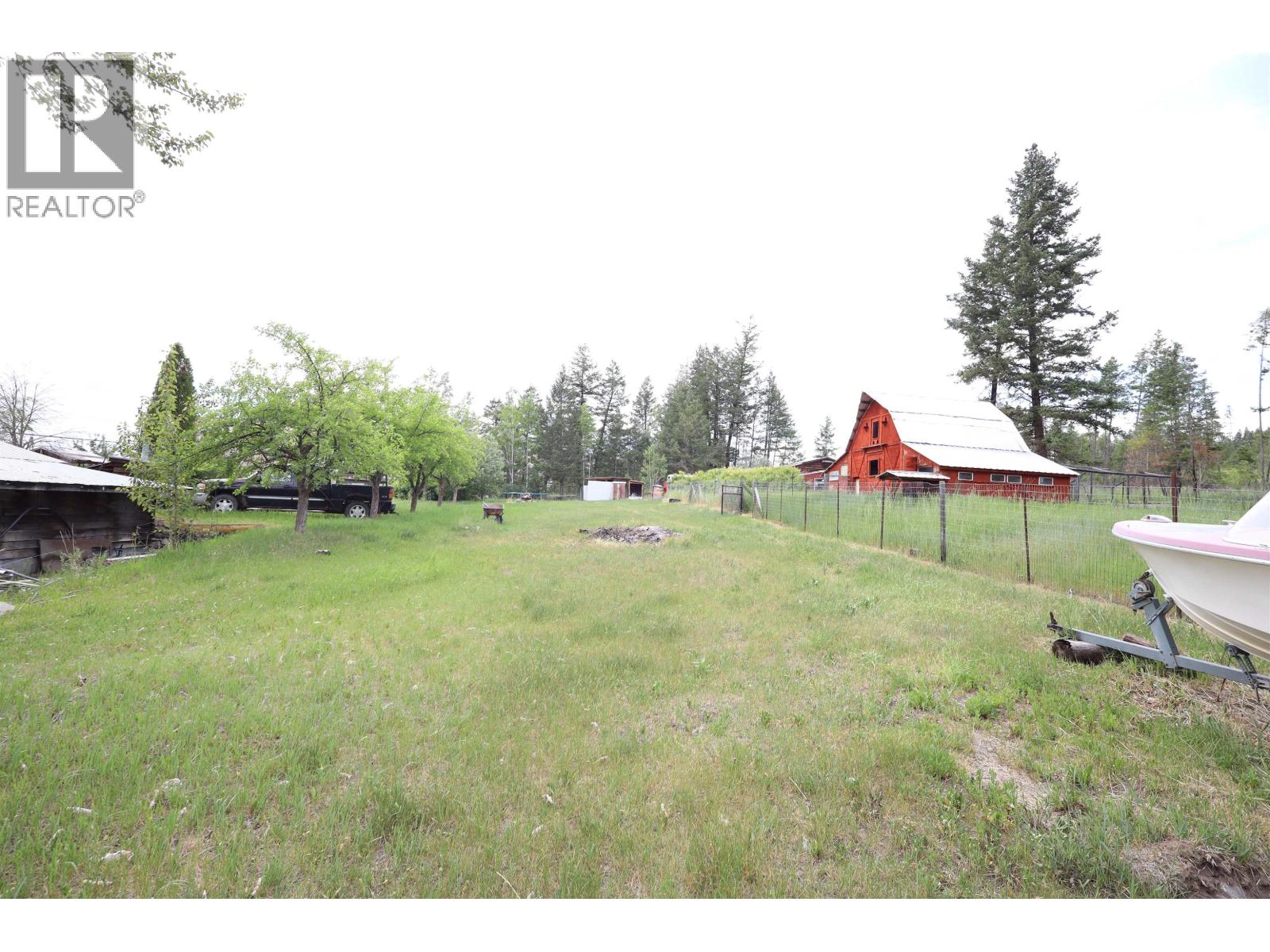 3797 Dodge Road, Lac La Hache, British Columbia  V0K 1T1 - Photo 15 - R3140534