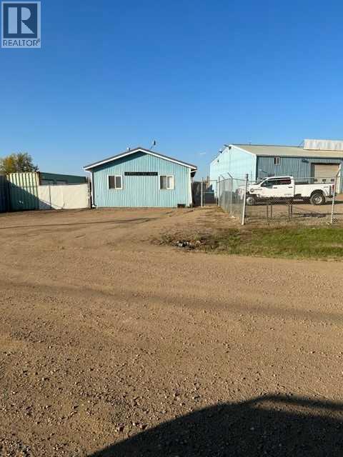 4905 57 Ave, Two Hills, Alberta  T0B 4K0 - Photo 11 - A2278966