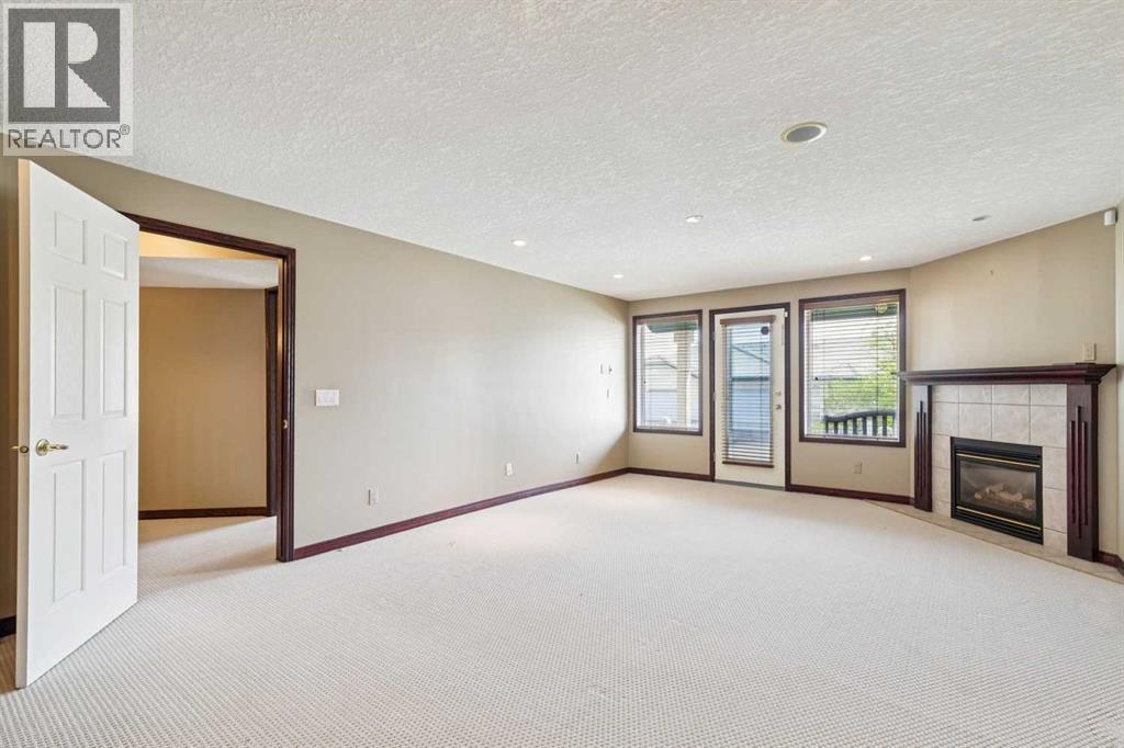 14 Strathearn Gardens Sw, Calgary, Alberta  T3H 2R1 - Photo 17 - A2314507
