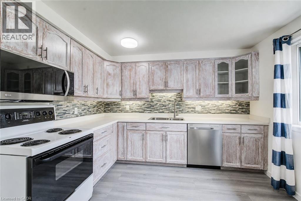 285 Sandowne Drive Unit# 15, Waterloo, Ontario  N2K 2C1 - Photo 5 - 40851425