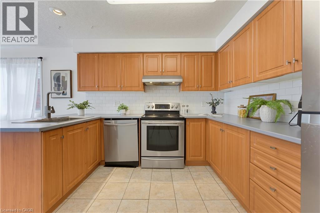 589 Mortimer Drive, Cambridge, Ontario  N3H 5M6 - Photo 7 - 40853427