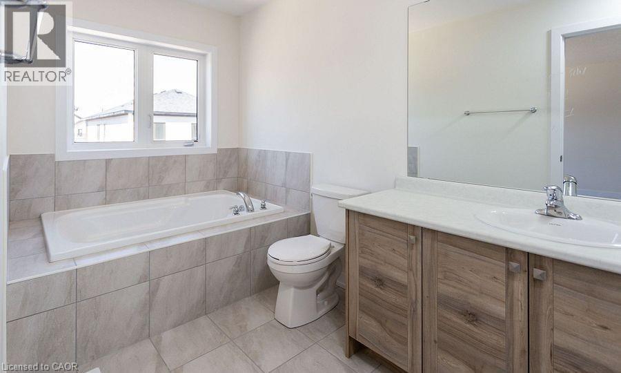16 Monteith Drive, Brantford, Ontario  L3T 0W6 - Photo 15 - 40854962