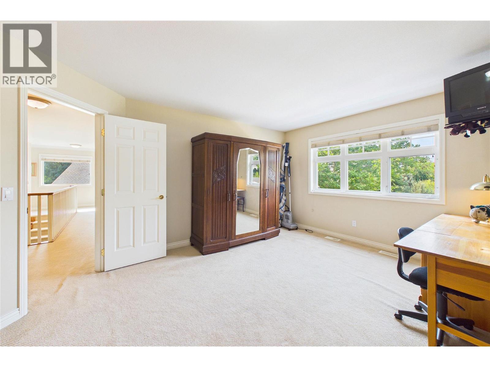 4335 Lysons Crescent, Kelowna, British Columbia  V1W 4S9 - Photo 36 - 10397339