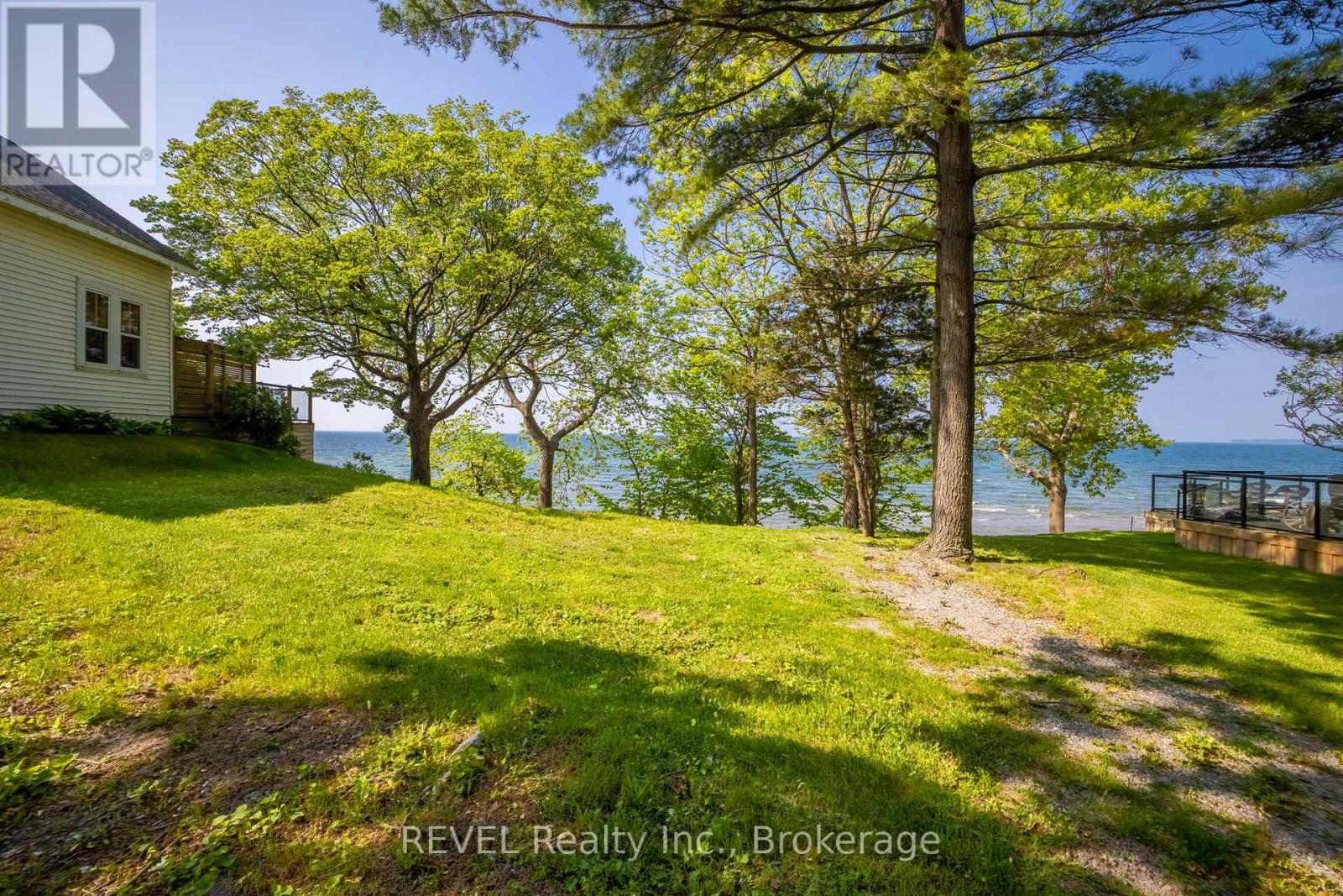 12113 Augustine Road, Wainfleet, Ontario L0S 1V0 - Photo 8 - X13664046