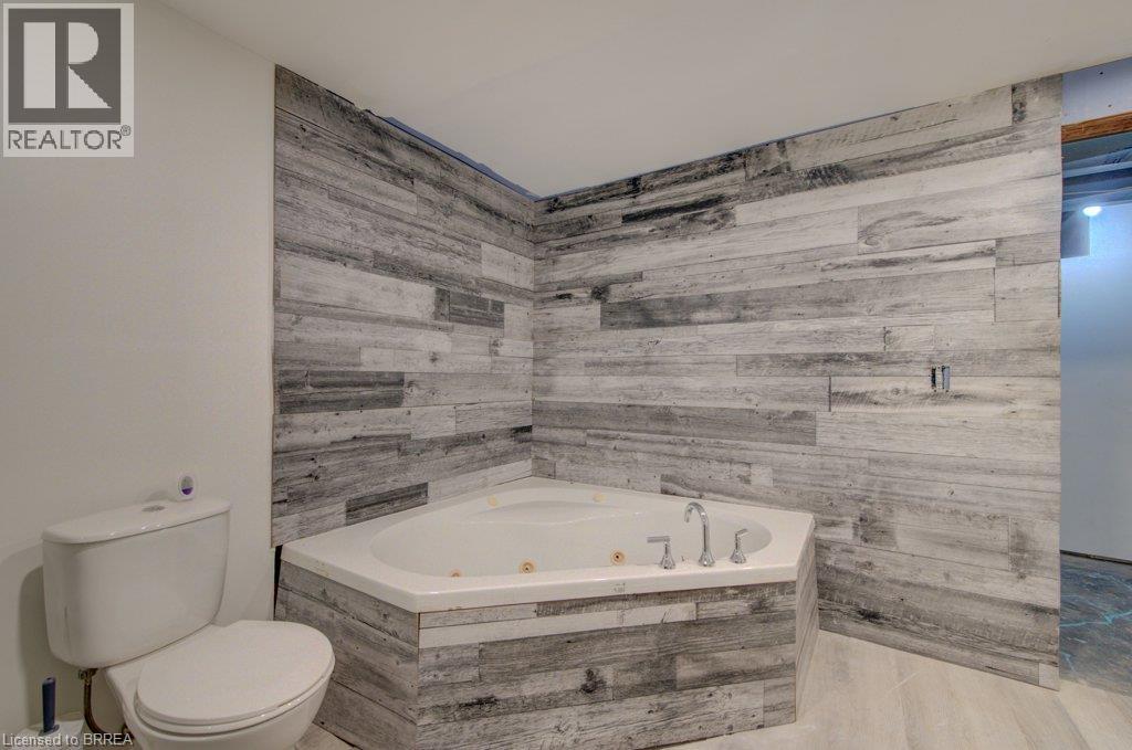 6 Bayly Drive, Paris, Ontario N3L 2P9 - Photo 33 - 40854896