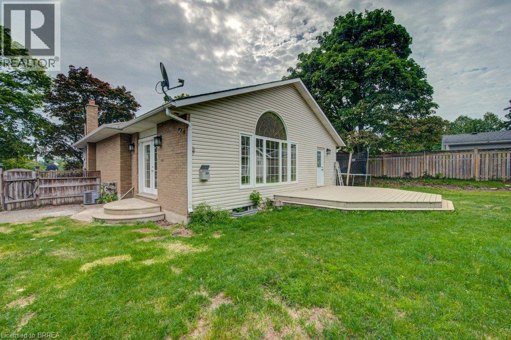 6 Bayly Drive, Paris, Ontario N3L 2P9 - Photo 38 - 40854896