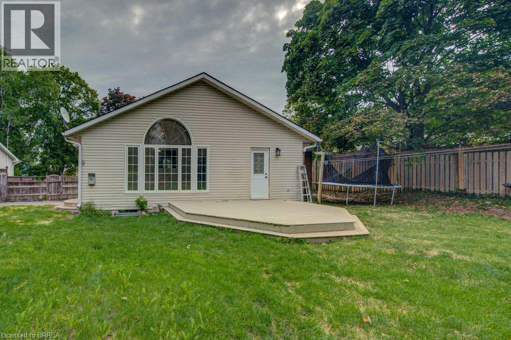 6 Bayly Drive, Paris, Ontario N3L 2P9 - Photo 39 - 40854896