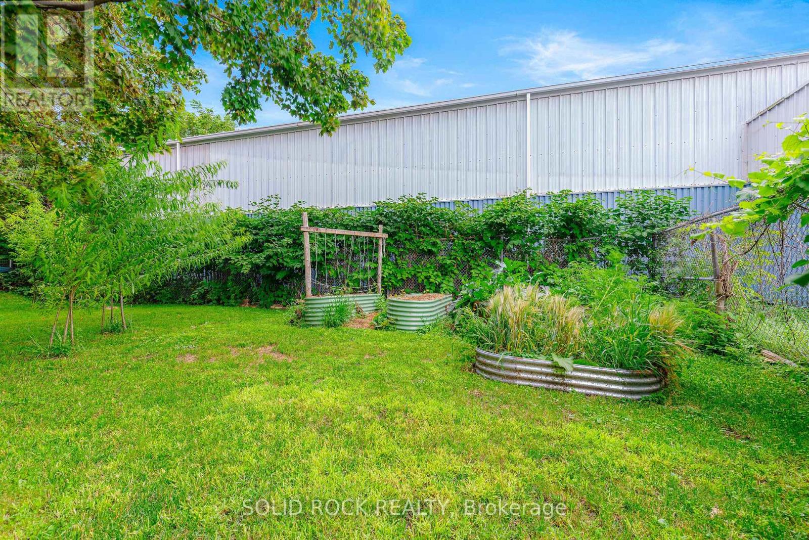 333 James Street E, Prescott, Ontario K0E 1T0 - Photo 25 - X13664122