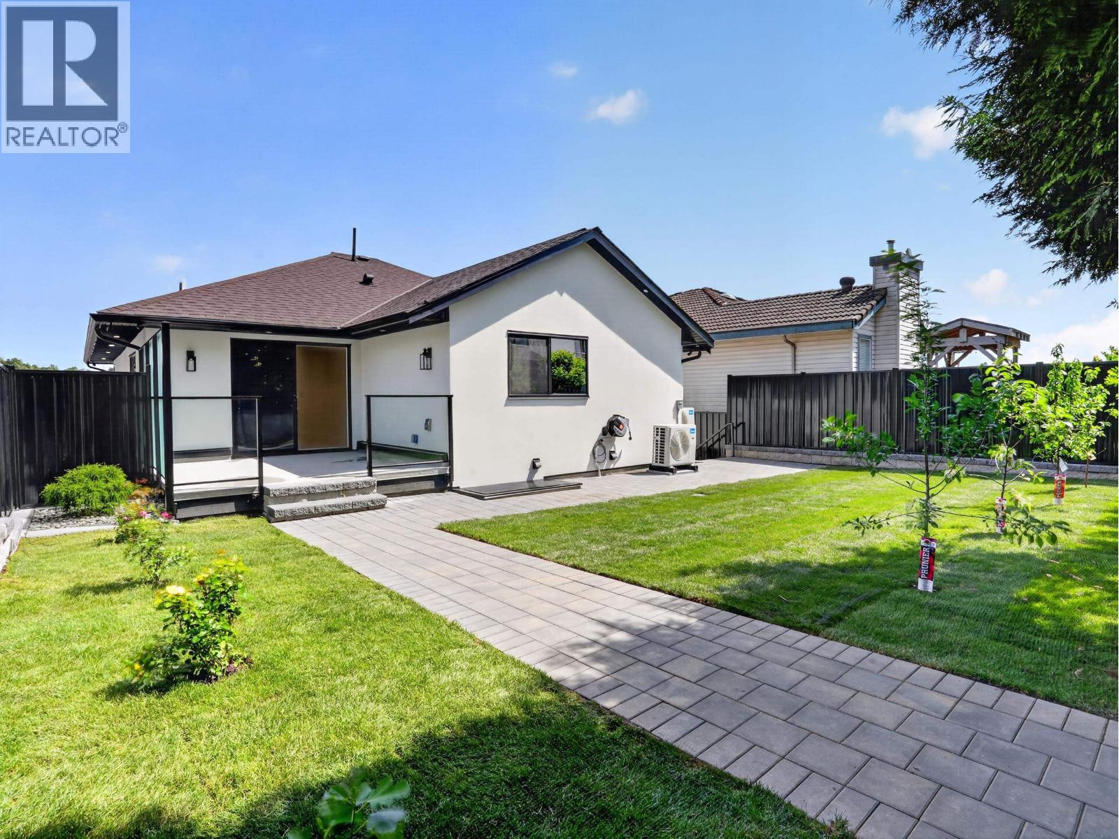 1374 Kenney Street, Coquitlam, British Columbia  V3E 2R2 - Photo 37 - R3154806