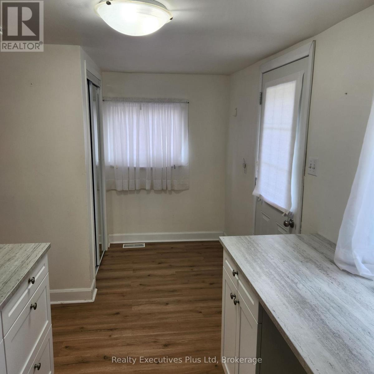 Apt 1 - 439 Manly Street, Midland, Ontario  L4R 3E6 - Photo 5 - S13664096