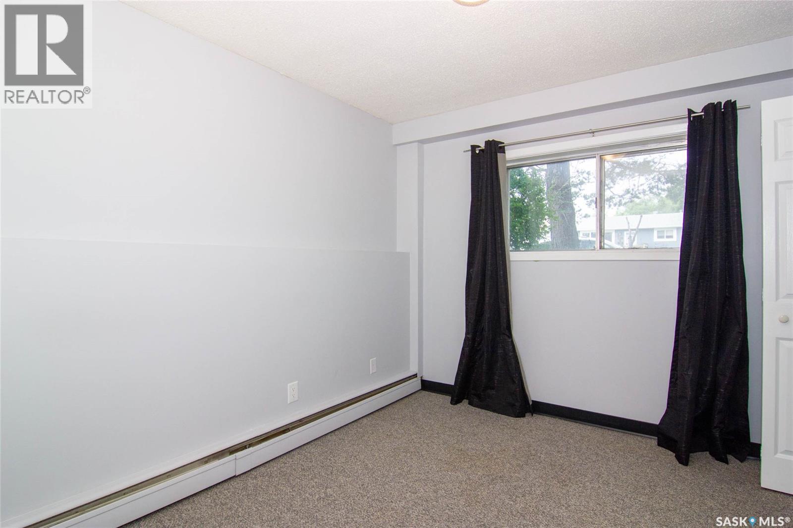 1625 Thompson Avenue, Saskatoon, Saskatchewan  S7N 1Y2 - Photo 16 - SK043331
