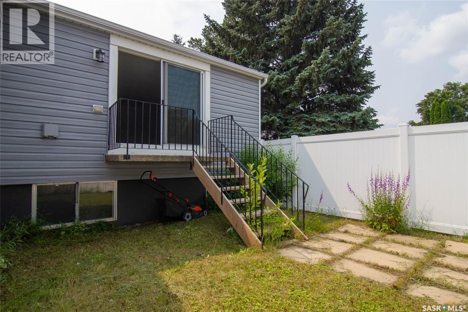 1625 Thompson Avenue, Saskatoon, Saskatchewan  S7N 1Y2 - Photo 25 - SK043331